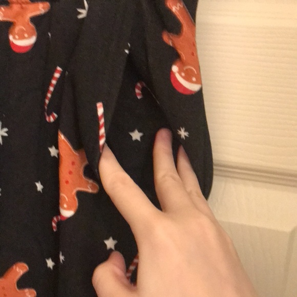 Christmas Gingerbread Jogger Sweatpants - Hollywood The Jean People - Small - Picture 3 of 7